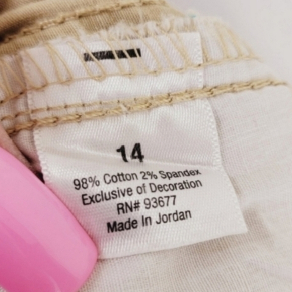 A.N.A Girlfriend Cotton Chino Crop Tan Pants Size 14 - Picture 4 of 6